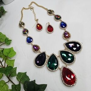 Multi Color Crystal Statement Crystal Necklace Earrings Set